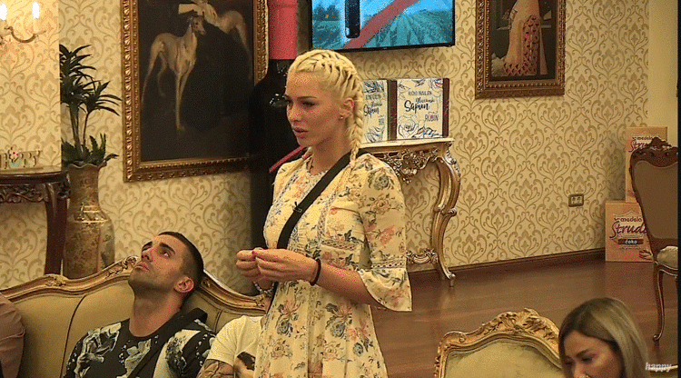 NIJE USPELA DA SAKRIJE SUZE: Ilijana se nakon sek*a sa Božom rasplakala jer se setila Dike?!