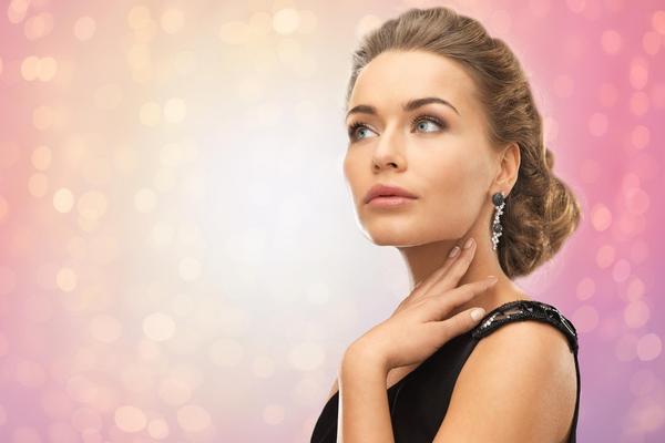 SNAŽAN UTICAJ POLUDRAGOG KAMENJA: Diskretan i luksuzan nakit sa pozitivnim dejstvom na ceo organizam