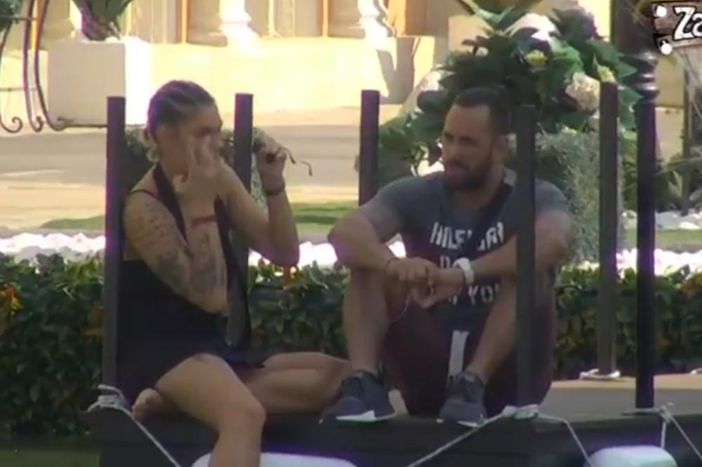 NIJEDAN NJEN DEČKO NIJE DOBRO PROŠAO! Mina zabranjuje Joci da priča sa Miljanom, ne sme da MRDNE, a on kao da je mutav!