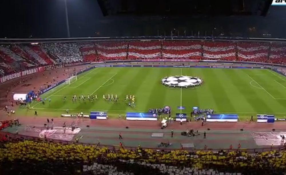 Spektakularna koreografija Delija na meču sa Napolijem  