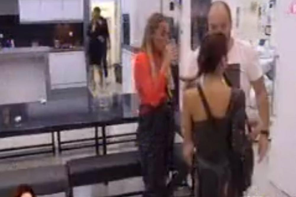 VELIKI INCIDENT U ZADRUZI: Lazar dobio ŠAMARČINU od Nataše Moskve! (VIDEO)