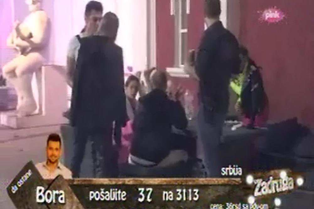 LUNA SKROZ PODIVLJALA, FLAŠOM POGODILA DAMIRA U GLAVU! Viknula je ALAH ĆE DA TI VRATI!!! (VIDEO)