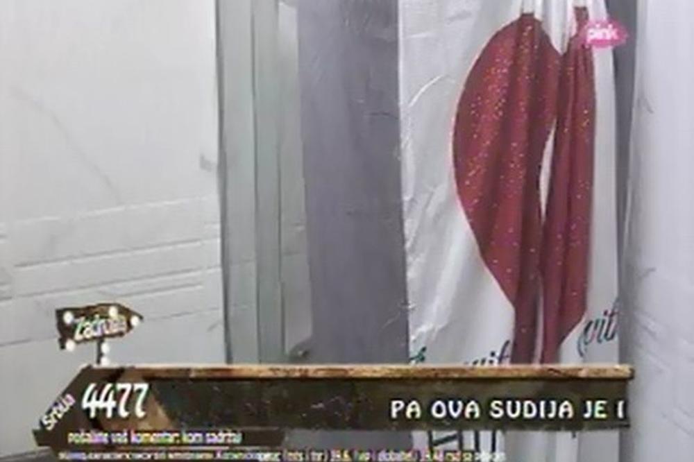 NAKON SE*SA U TUŠ KABINI: Aleksandra i David goli pred kamerama! (VIDEO)