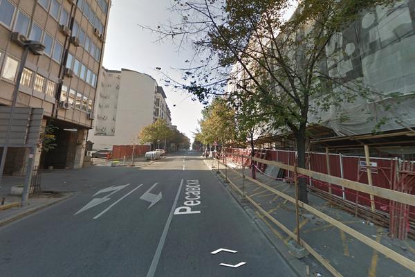 MUŠKARAC PAO U OKNO LIFTA! Nesreća na gradilištu u centru Beograda! (FOTO)