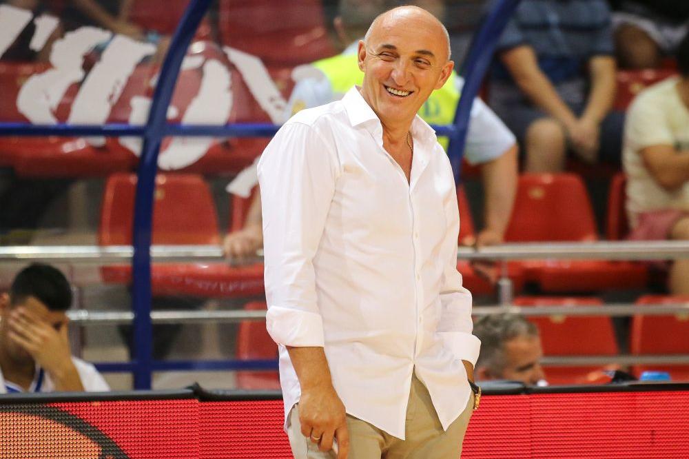 TRENER MORNARA BRILJIRAO I NASMEJAO REGION: Razvojna liga?! Samo ne znam šta Amerikanci tamo razvijaju!