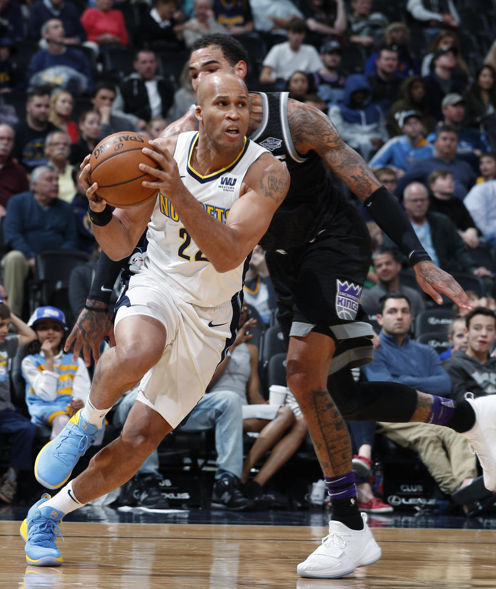 Otac Ričarda Džefersona je upucan ispred jedne radnje  