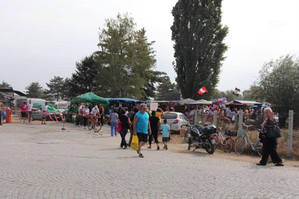 Svi hitaju na dronjaru  