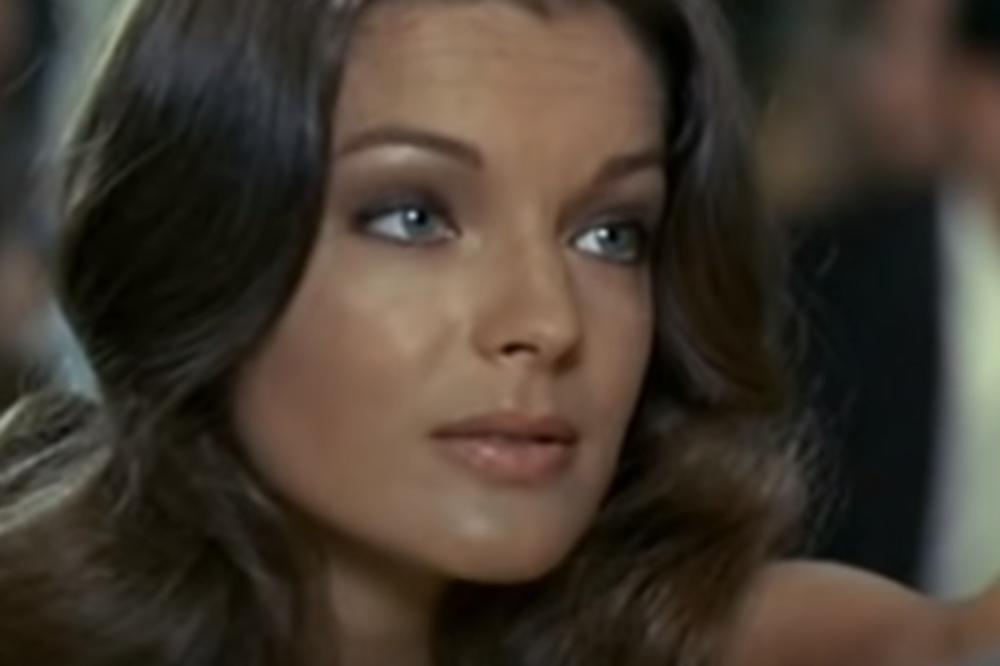 BILA JE NESTVARNO LEPA, A UMRLA JE OD TUGE: Muž joj se ubio, a sin stradao na VEOMA JEZIV NAČIN