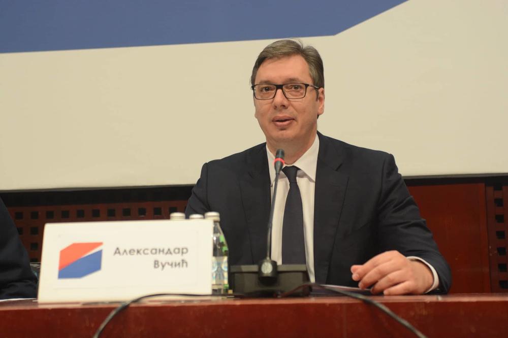 BORIĆEMO SE ZA SRBE NA KOSOVU! Vučić na sednici odlučio: Desetogodišnjicu stranke slavićemo u KRALJEVU!