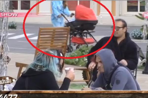 NOĆU PRETI UBISTVOM I TUČE OBEZBEĐENJE: Danas je posvećena majka koja je izvela Željka pred kamere!