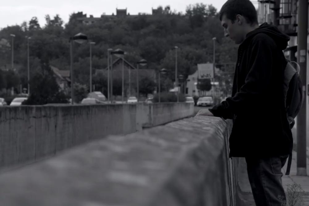 KAMPANJA KOJA ĆE VAM ZALEDITI KRV U ŽILAMA! Zbog ovog snimka mnogi su se zabrinuli za mlade, da li je KASNO?