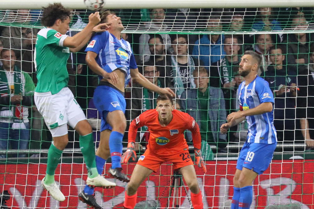 Veljković srušio Hertu bez Grujića, Bajern kiksnuo!