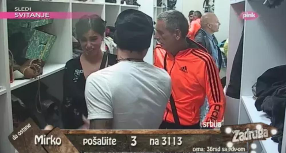 Misli da je David uopšte ne voli