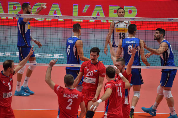 GIRO D' ITALIA NA GRBIĆEV POGON: Srbija majstorskom partijom razmontirala Azure i otvorila vrata polufinala!