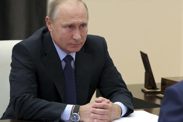 NAJBLIŽI SARADNIK PUTINA OBOLEO OD KORONE, HITNO PREBAČEN U BOLNICU: Da li je ruski predsednik UGROŽEN?