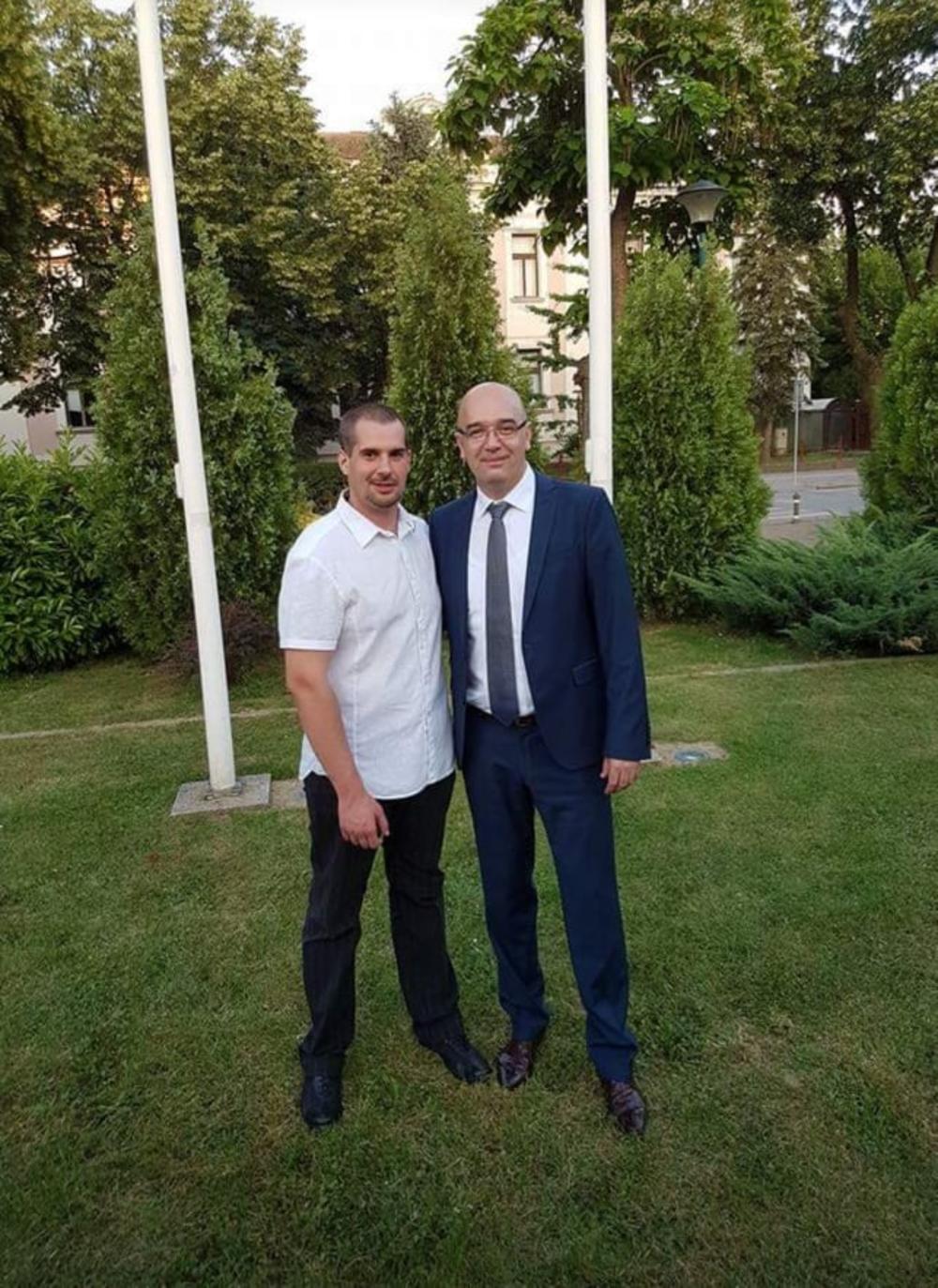 Milan Mitić sa gradonačelnikom Banetom Spasovićem    