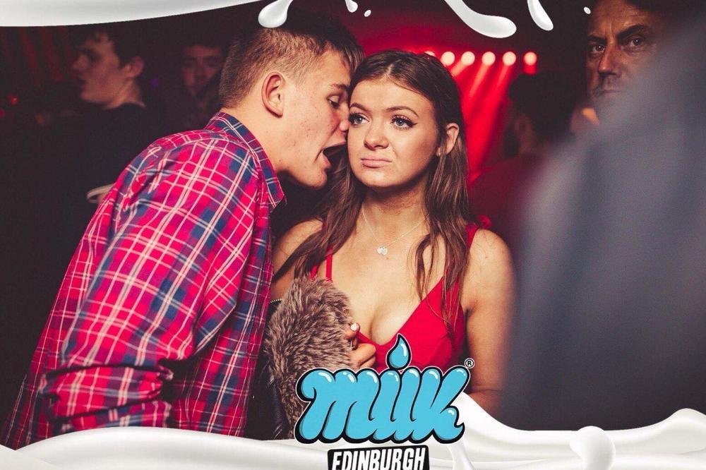 OVAJ PRIZOR STE SIGURNO VIĐALI U KLUBOVIMA: Sada je otkrivena pozadina hit fotografije koja kruži internetom!