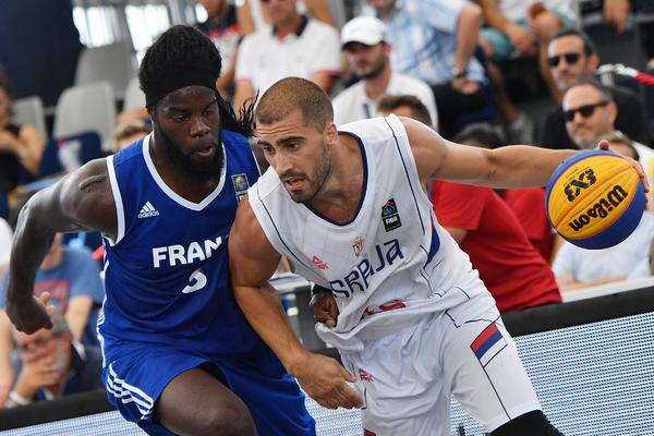 BULUT DOBIO PRETNJU OD FIBA: Srpskom basketašu zabranjeno da ostvari svoj san i zaigra sa NBA zvezdama!