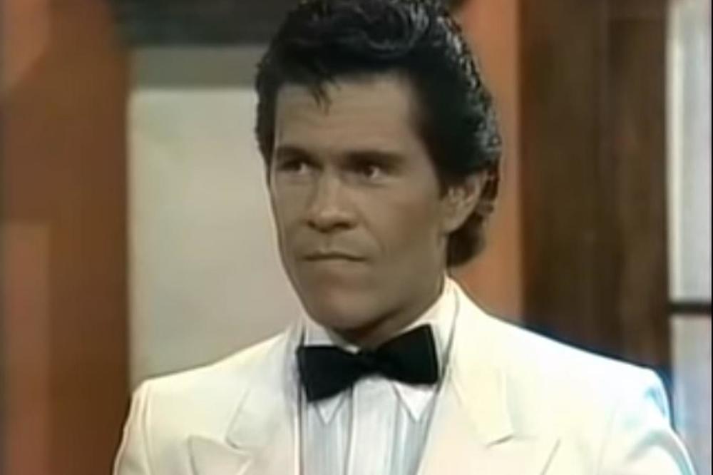 DA LI SE SEĆATE LEGENDARNOG KRUZA IZ SANTA BARBARE? Žene su se molile u crkvi za njega, a sada je MATORI ŠMEKER