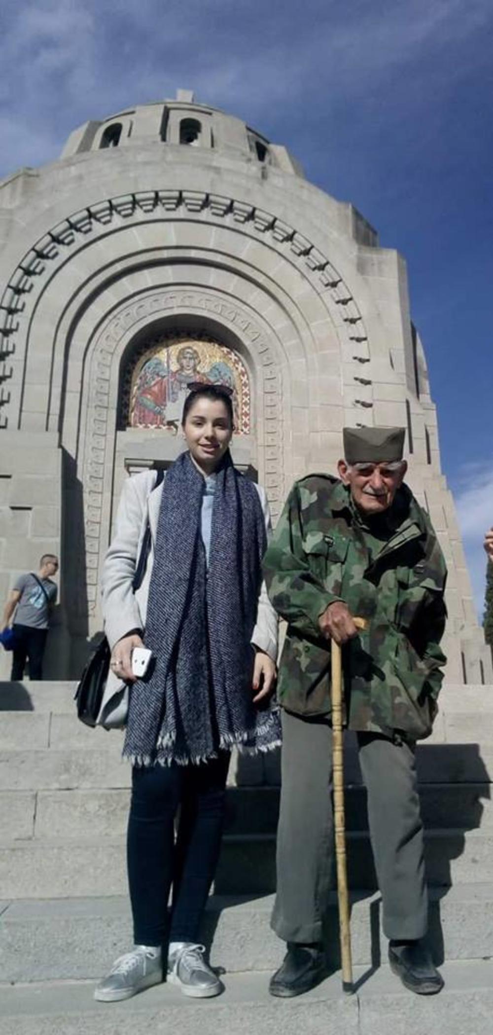 Novinarka Espresa i đorđe Mihailović  