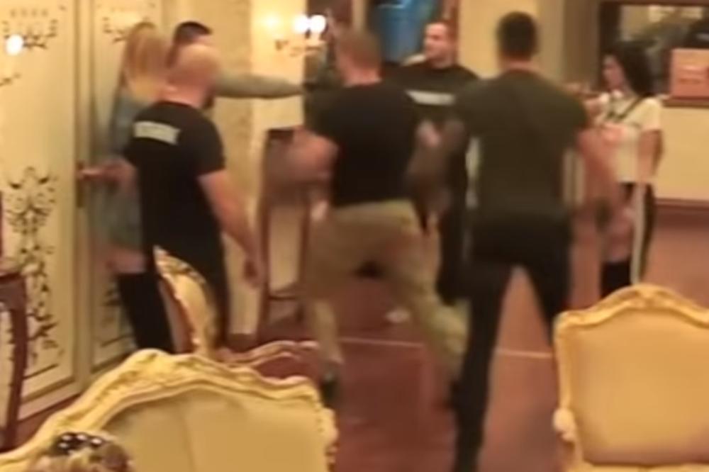 TRENUTAK KAD JE BOKSER UGASIO MMA BORCA: Ovako je Đorđe Tomić nokautirao Benjamina zbog pištolja! (VIDEO)