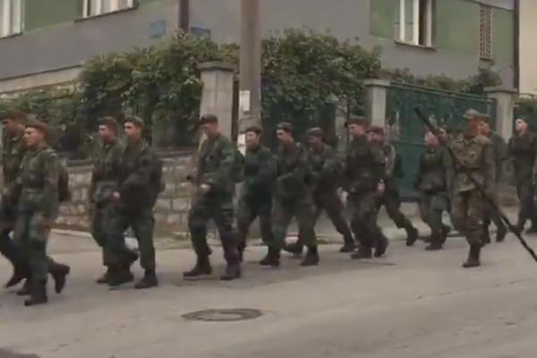 SVE SE TRESE I TREPERI: Ovako je grmela srpska vojska dok su jedinice ROSU okupirale Gazivode! (VIDEO)