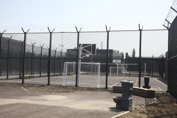 ODLAGAO JE ODLAZAK U ZATVOR, PA GA SAČEKALA JOŠ GORA SUDBINA: Tragična priča mladića iz Bora!