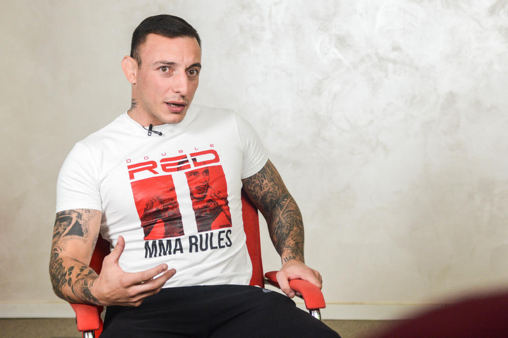 ŠAMPIONE, UZ TEBE SMO: Dušan Džakić hitno operisan, lekari se bore da mu sačuvaju oko!