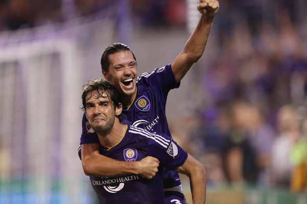 SENZACIJA: Berluskoni vraća Kaku iz karijere, i to u treću ligu!