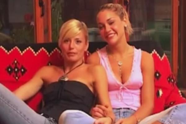 BILE SU NAŠE DVE OMILJENE VODITELJKE: Da li se sećate ovih scena iz rijalitija JEDNOSTAVAN ŽIVOT? (FOTO)