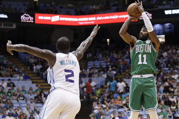 VELIKA ROKADA U NBA LIGI: Kajri Irving ima novi klub, a u Bostonu ga menja još jedan superstar!