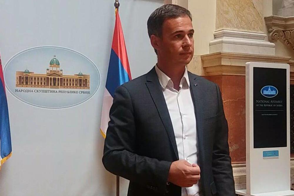 ALBANCI GRADE REZIDENCIJU VLADE KOSOVA PORED GRAČANICE! Zašto Srbija ćuti?