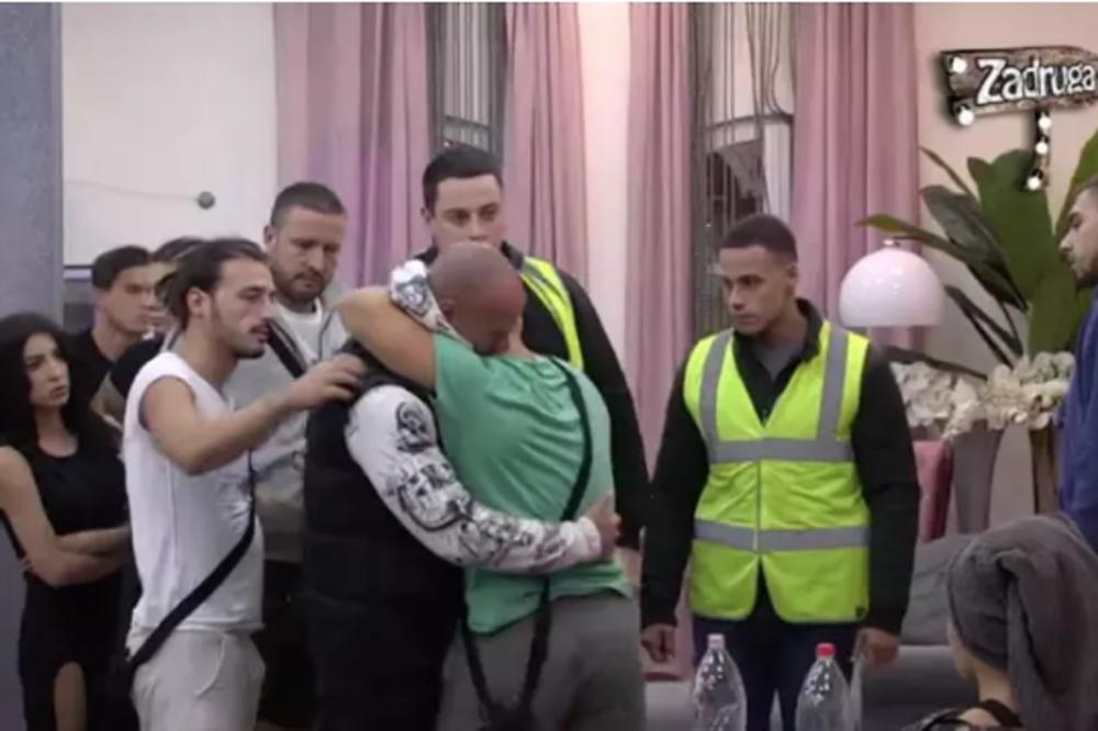 BIO JE NAJOMRAŽENIJI UČESNIK ZADRUGE I IZAZVAO JE GNEV NACIJE: Sada se pojavio u SPOTU ovog pevača!