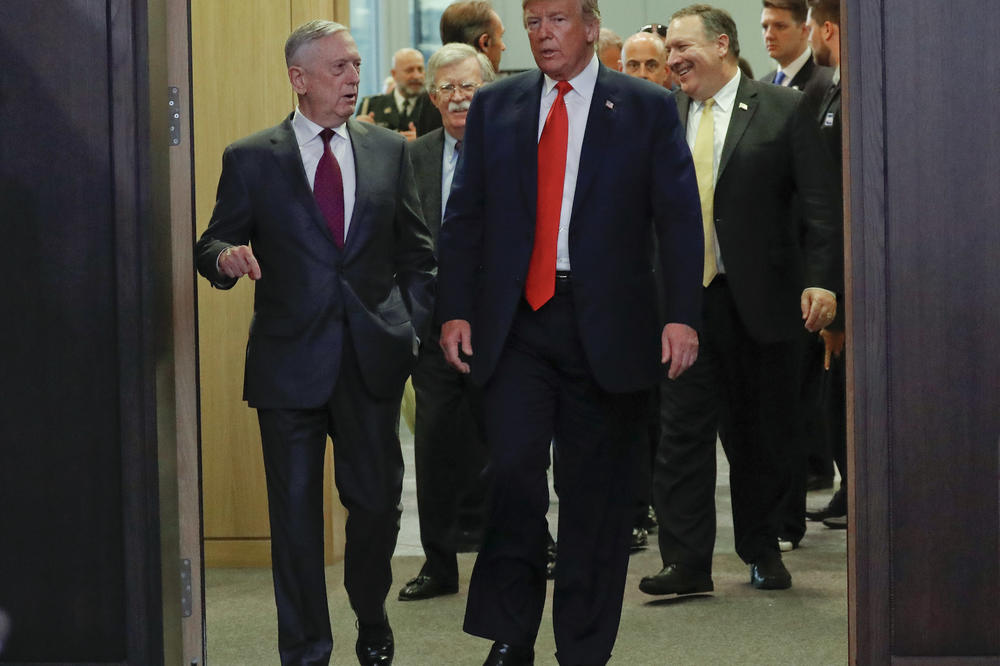 ATENTAT NA NAJBLIŽEG TRAMPOVOG SARADNIKA: Panika u Vašingtonu, FBI hitno izašao na teren!