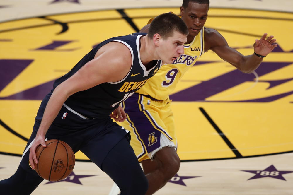 LEBRONE, PAKUJ SE I IDI KUĆI: Jokić ponovo razbio Lejkerse, Srbin izvodio magiju koje se ni Teo ne bi stideo!