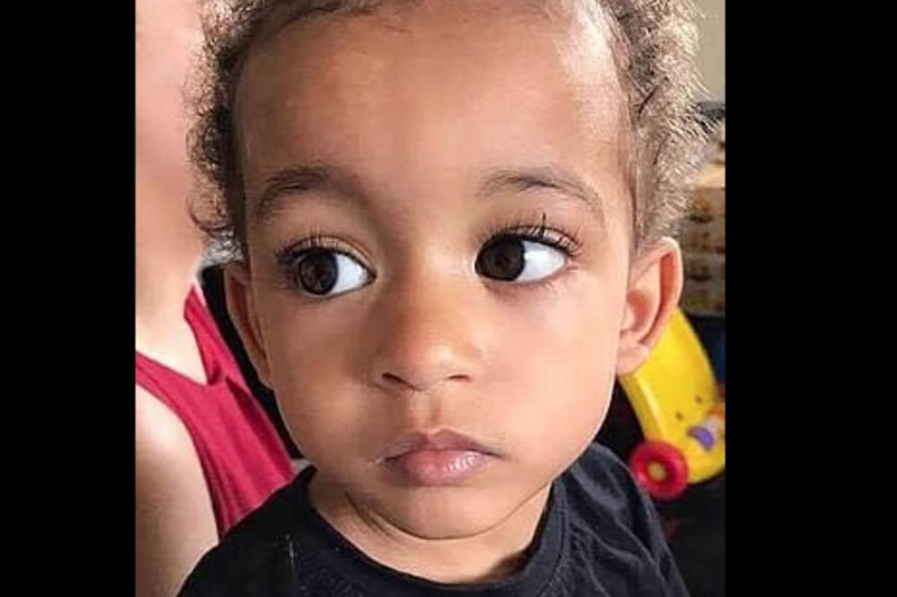 POSLAO JE SUPRUZI FOTOGRAFIJU NJIHOVOG NASMEJANOG SINA: Nekoliko minuta kasnije, uradio mu je nešto STRAVIČNO!