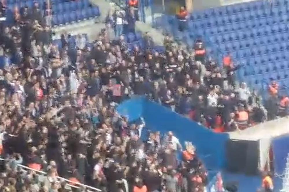 NE ZNAJU DA TO NIJE LAKO: Navijači PSŽ-a su pokušali da nadglasaju Delije, to nije igra u koju se ulazi tek tako!