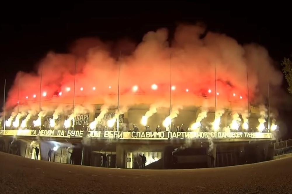 VIDESTE LI KAKO JE NOĆAS SIJAO BEOGRAD: Grobari napravili spektakl u Humskoj za rođendan voljenog Partizana!