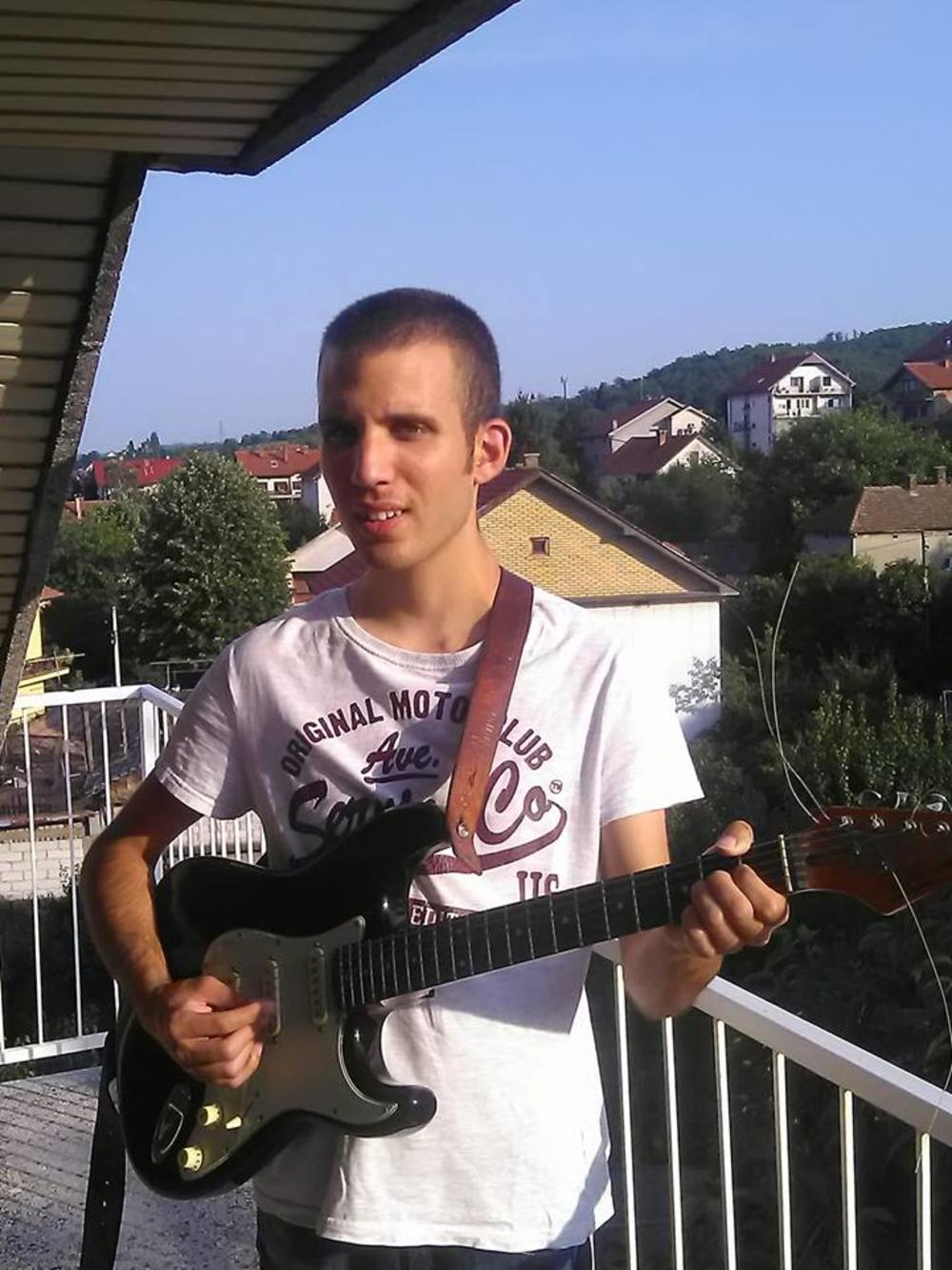 Stefan Lazarević obožava muziku  