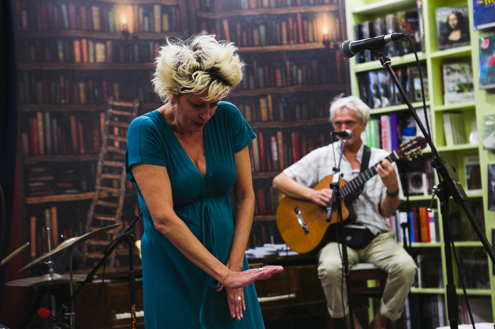 DARKO RUNDEK PONOVO U AKCIJI: Najavljuje album sa Andrejom i Ftičekima (VIDEO)