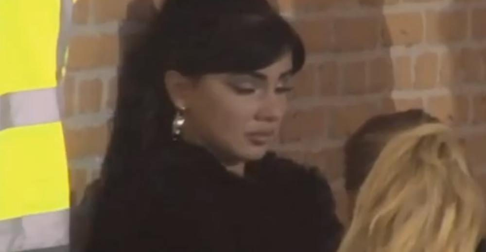 Razočarana Aleksandra u suzama  