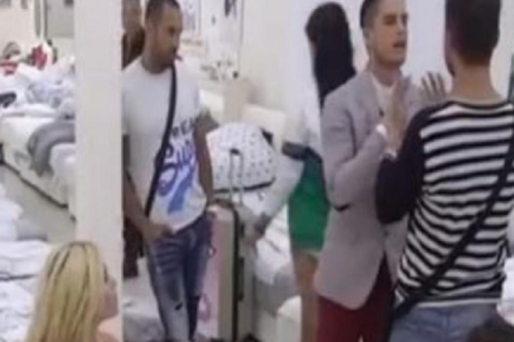 HOĆEŠ DA TI ZALEPIM ŠAMARČINU?! Davida je nokautirao, pa pretio Bokunu!