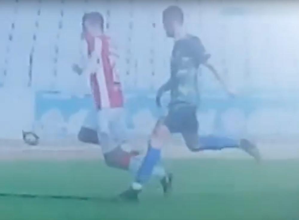 Dušan Jovančić pada u kaznenom Zemuna  