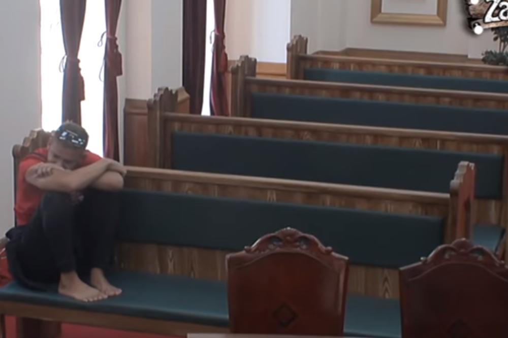 NAJTUŽNIJA SCENA U ZADRUZI! Pobegao od ostalih i počeo da plače i jeca sam! Niko mu nije prišao, a on se RASPADA