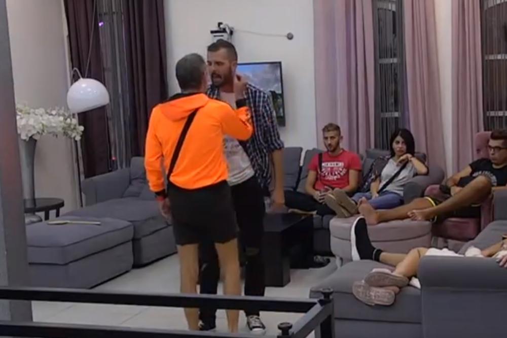 ŽESTOKA SVAĐA LEPOG MIĆE I MC DAMIRA ZBOG STANIJE: Ti si najveće PSETO, rekao si da si je JE*AO SAT VREMENA(VIDEO)