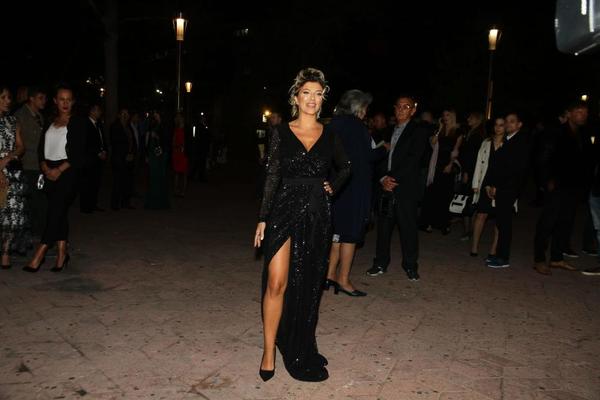 KIJA NA IZBORU ZA MIS DOŽIVELA VELIKI PEH: Ovo sigurno nije želela da POKAŽE! (FOTO)