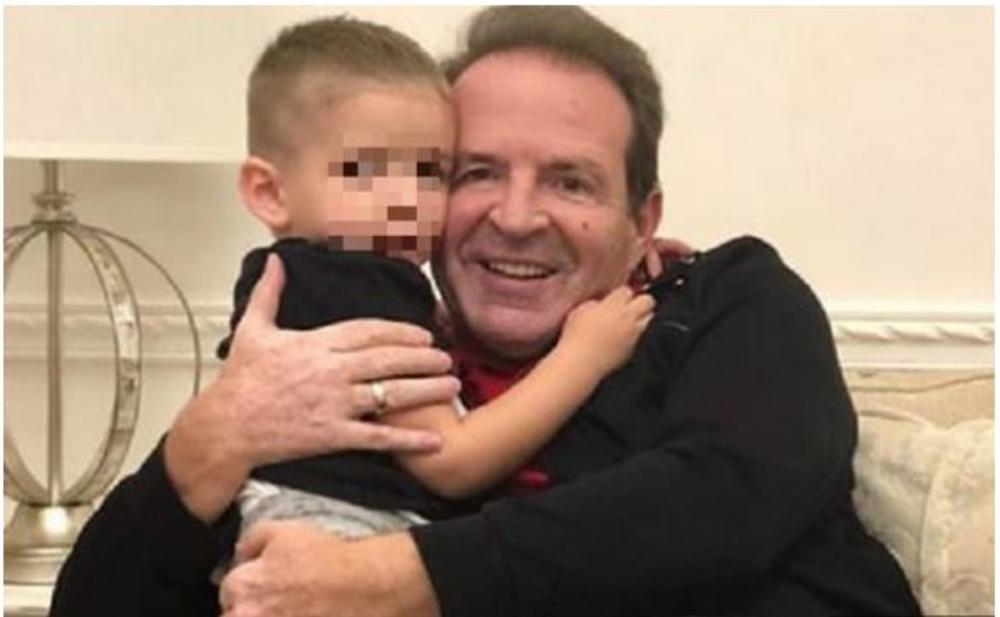 Bogoljub Karić sa svojim unukom  