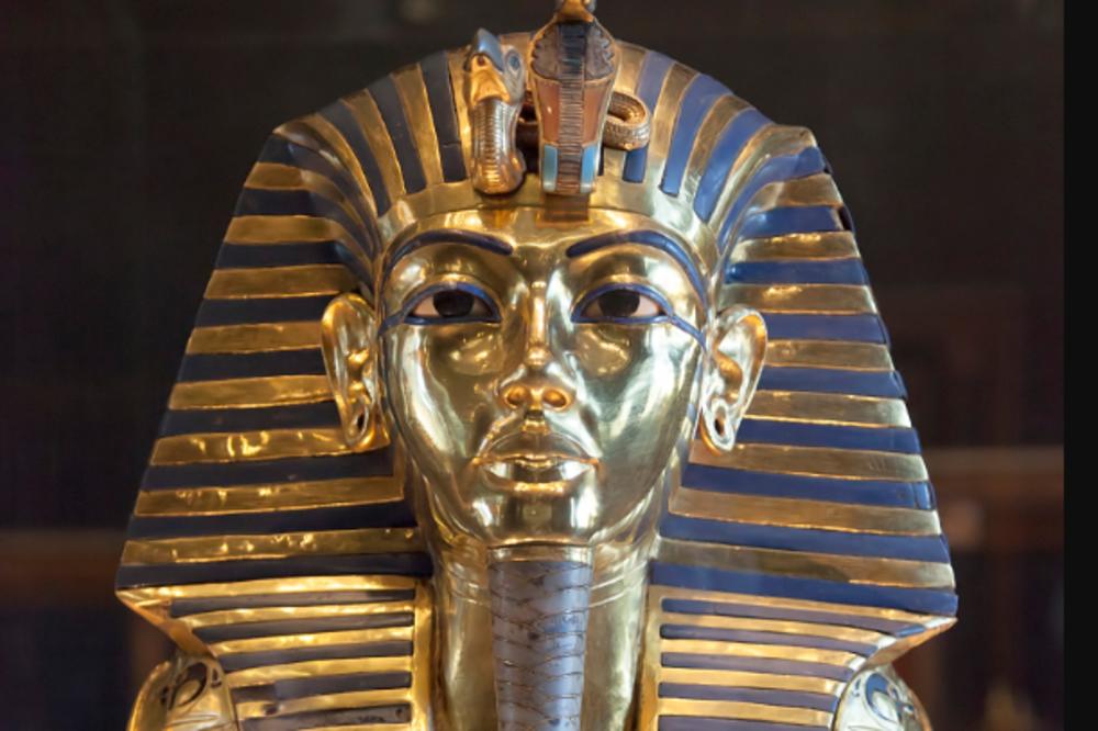 LICE U LICE SA TUTANKAMONOM: Zahi Havas je konačno otkrio tajnu faraonove smrti!
