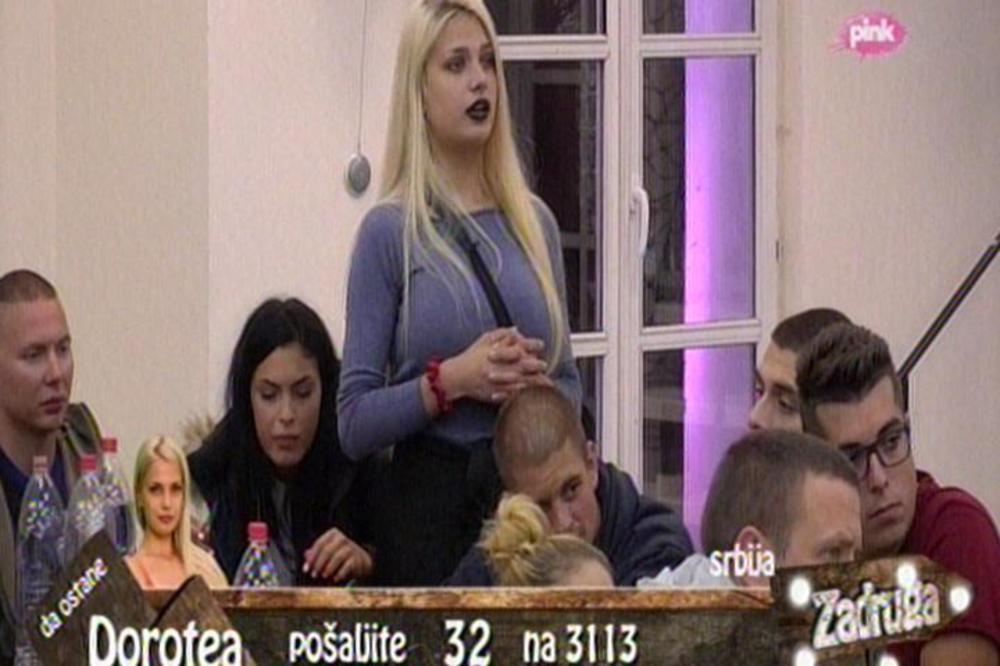 DOROTEA ŽESTOKO NAPALA MILJANU: Droljasto izgledaš i droljasto razmišljaš! (VIDEO)