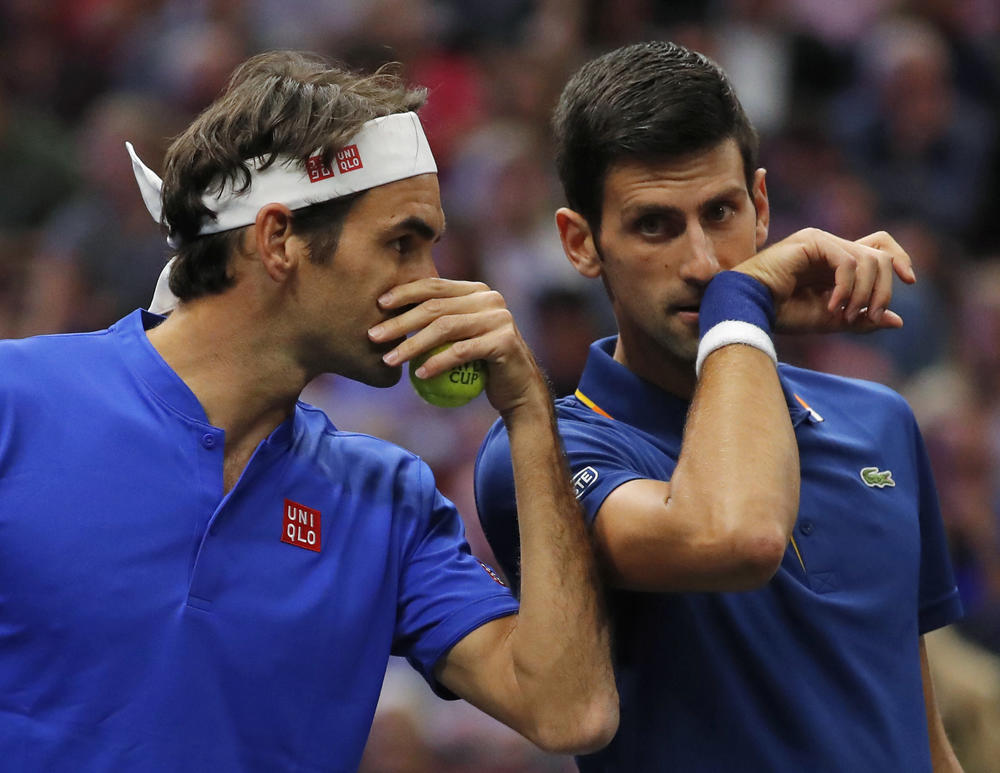 Rodžer Federer i Novak Đoković  